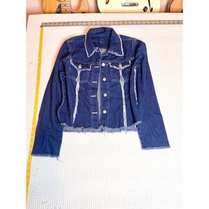 The Blues Womens Medium Blue Denim Jacket Distressed Frayed Seam Raw Hem Trucker